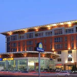 Days By Wyndham Hotel